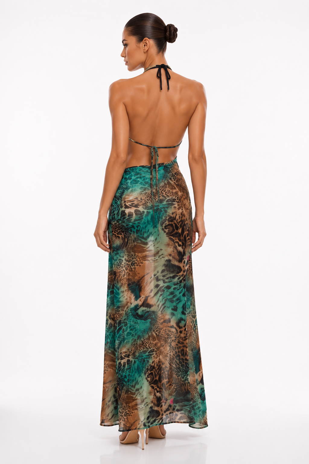 Sol Dress | Crystal Halter High-Slit Gown | Vie Sauvage LV