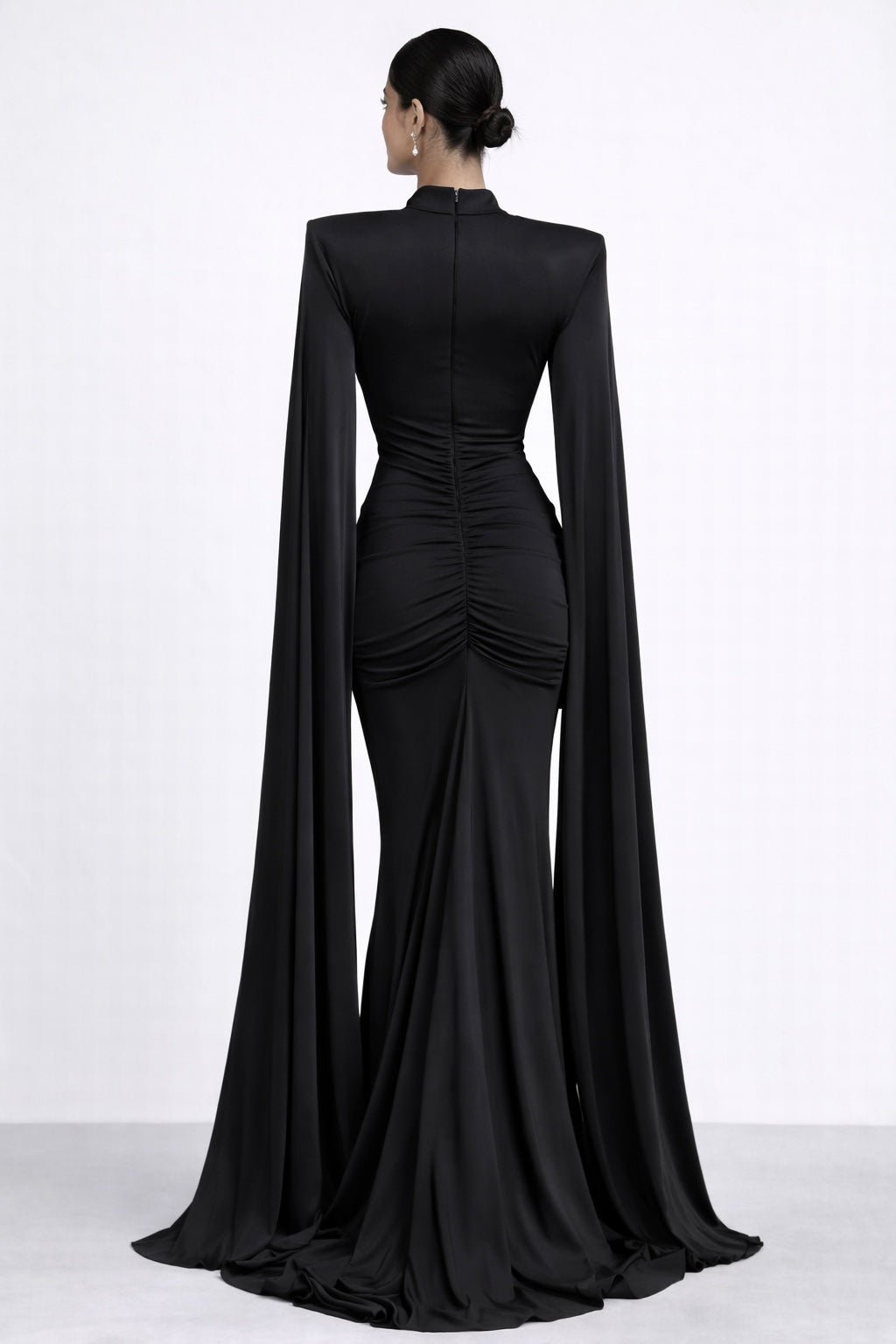 Larissa Winged Cape Gown | Vie Sauvage LV - Vie Sauvage